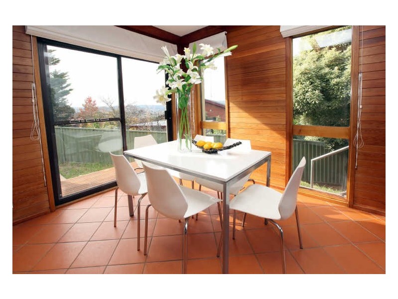 8 Camellia Place, Queanbeyan NSW 2620