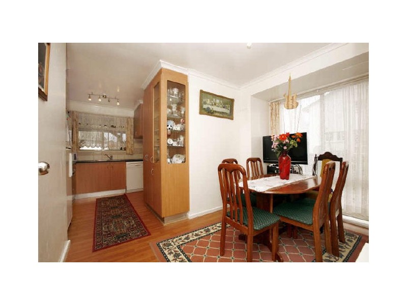 96 Eggleston Crescent, Chifley ACT 2606