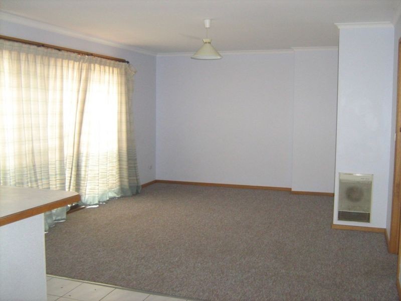 36 May Maxwell Crescent, Gilmore ACT 2905