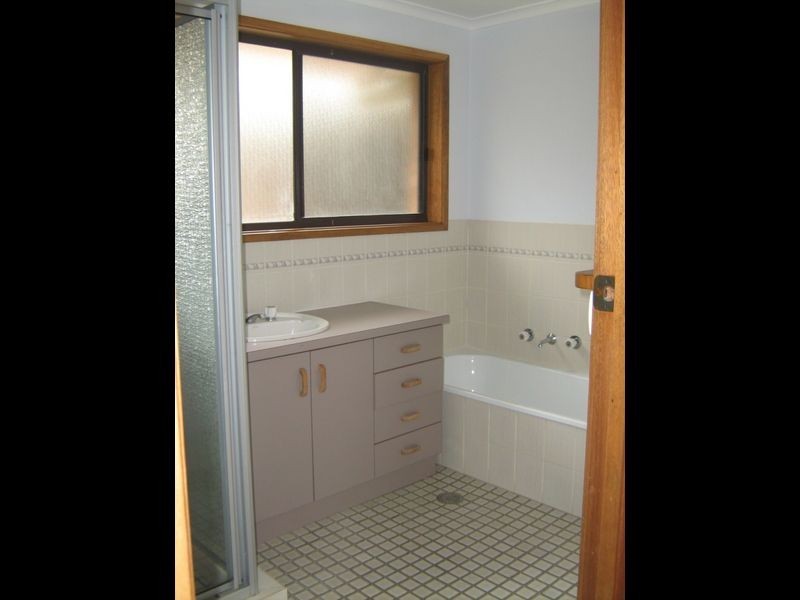 36 May Maxwell Crescent, Gilmore ACT 2905