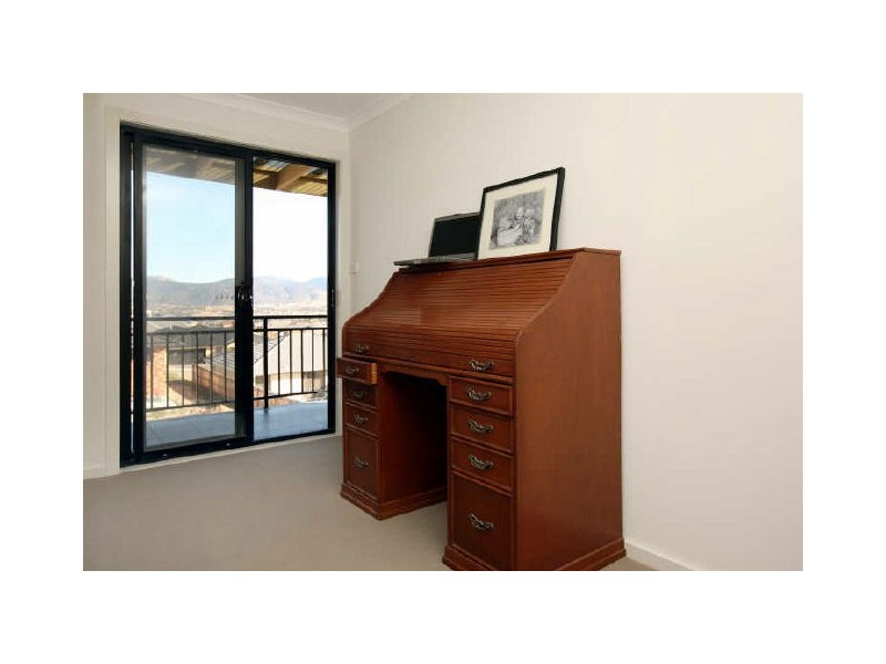 4 Cookson Place, Banks ACT 2906
