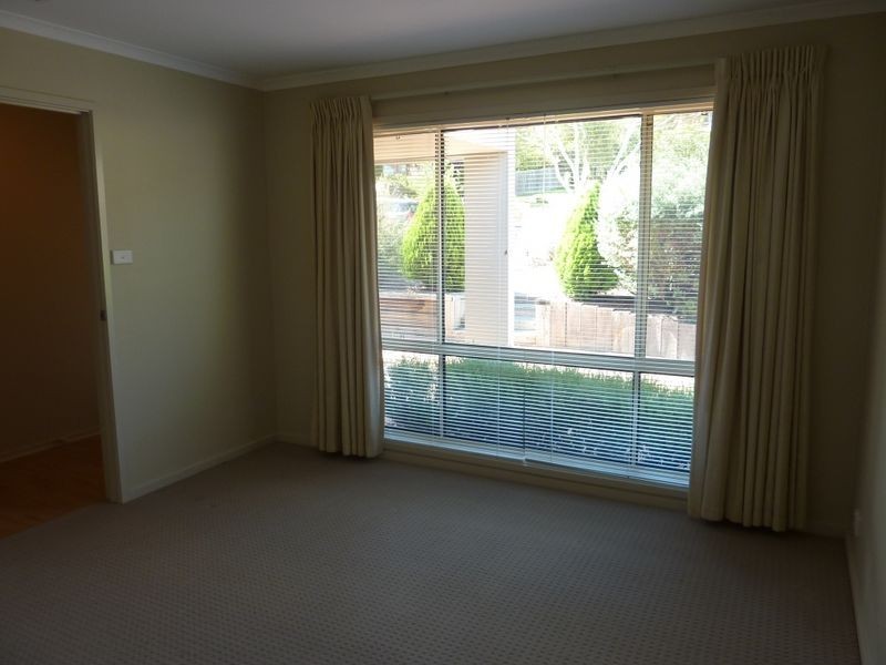 24 Russell Drysdale Crescent, Conder ACT 2906