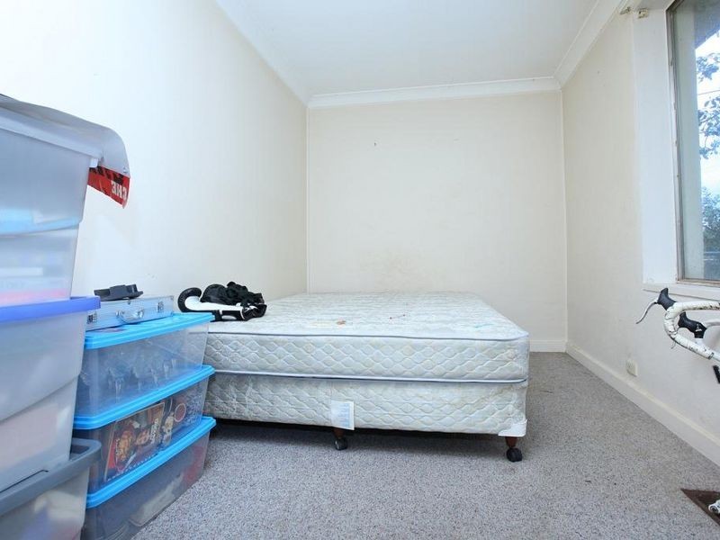 12 Nathan Street, Deakin ACT 2600