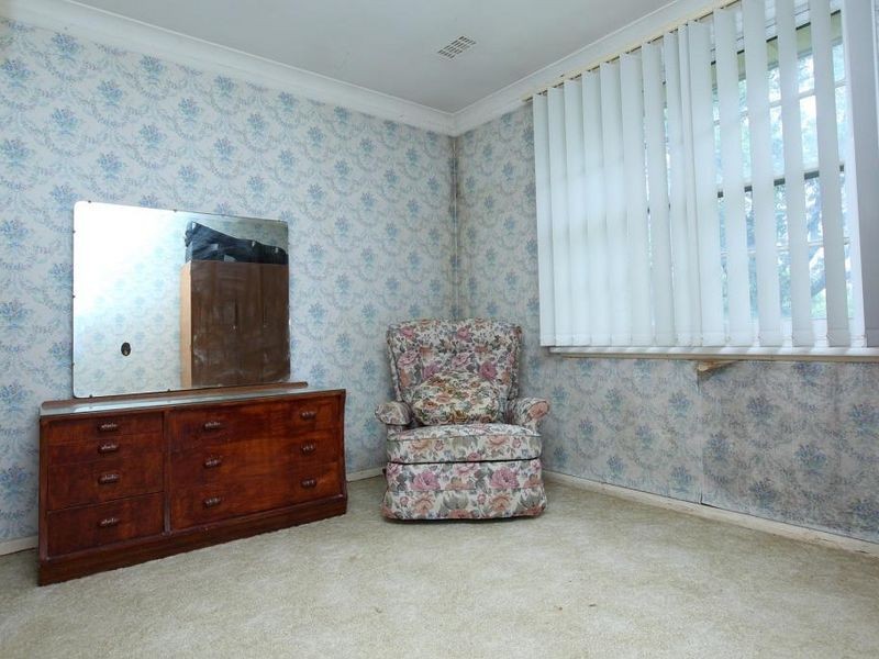 12 Nathan Street, Deakin ACT 2600