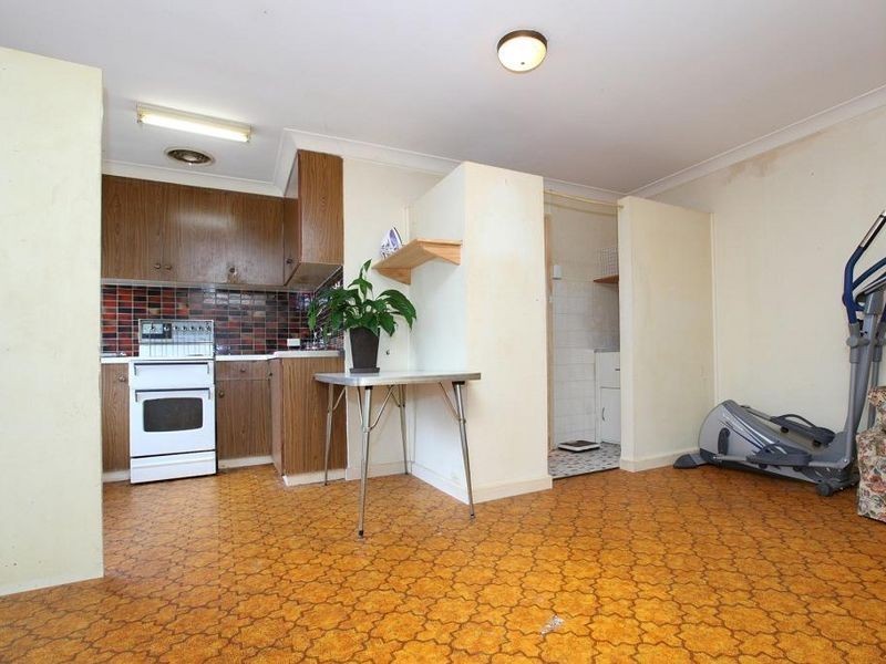 12 Nathan Street, Deakin ACT 2600