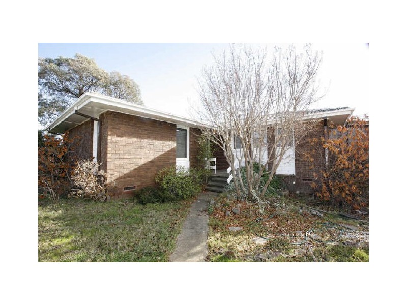 39 Oleria Street, Queanbeyan NSW 2620