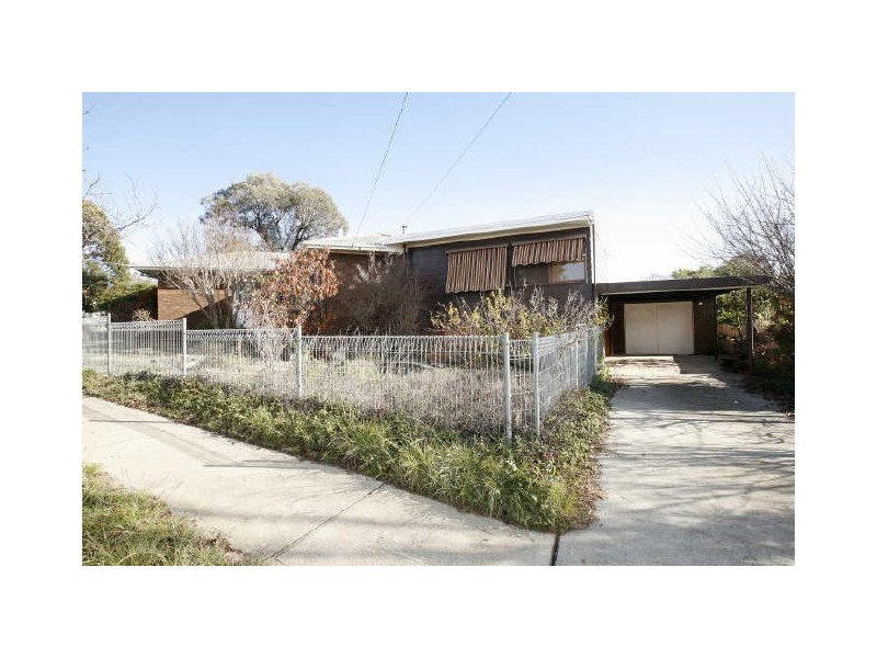 39 Oleria Street, Queanbeyan NSW 2620