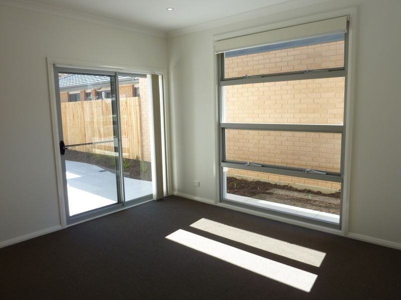 5 Fell Street, Forde ACT 2914
