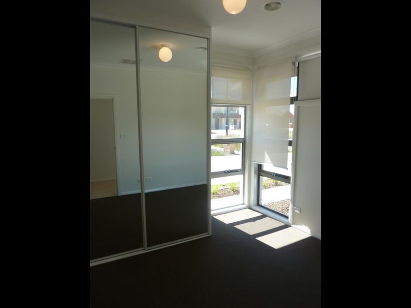 5 Fell Street, Forde ACT 2914