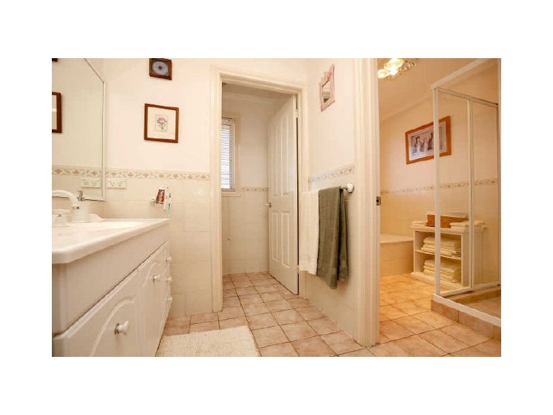 7 Gaylard Place, Gordon ACT 2906