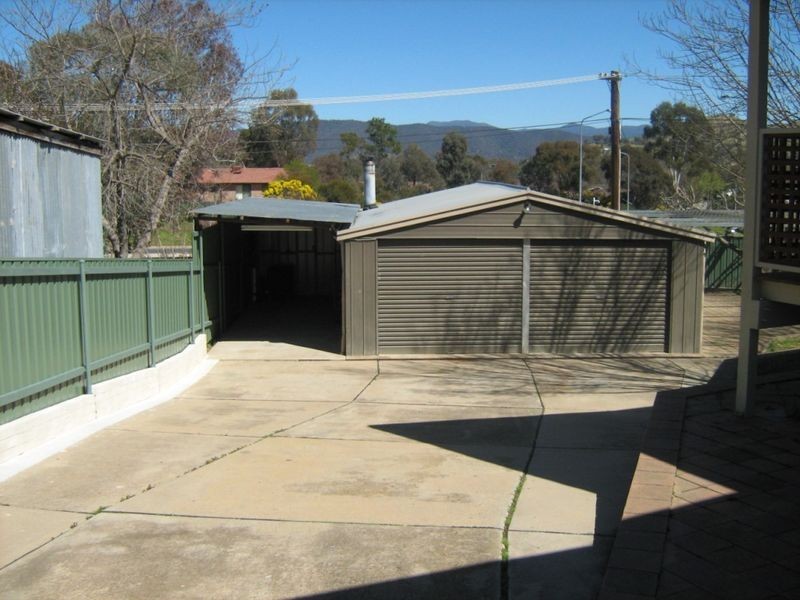6 Bolton Place, Wanniassa ACT 2903