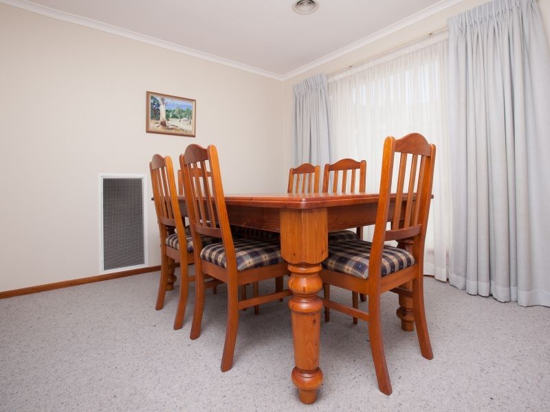 133 Clive Steele Avenue, Monash ACT 2904