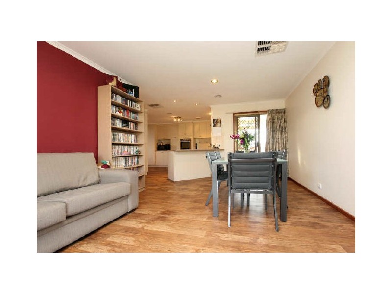 1 Cathie Place, Calwell ACT 2905