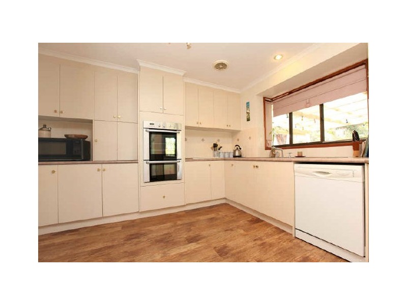 1 Cathie Place, Calwell ACT 2905