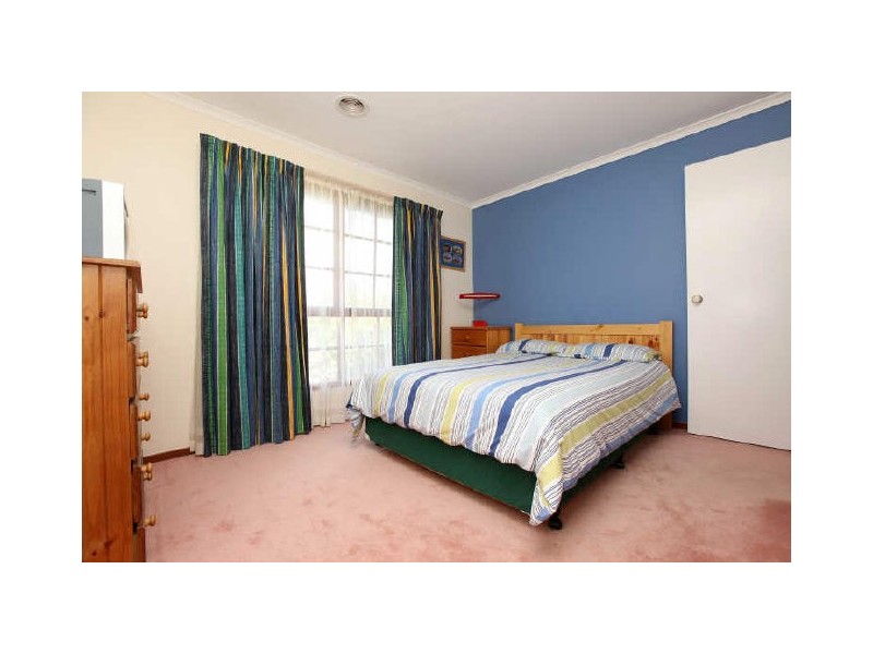 1 Cathie Place, Calwell ACT 2905