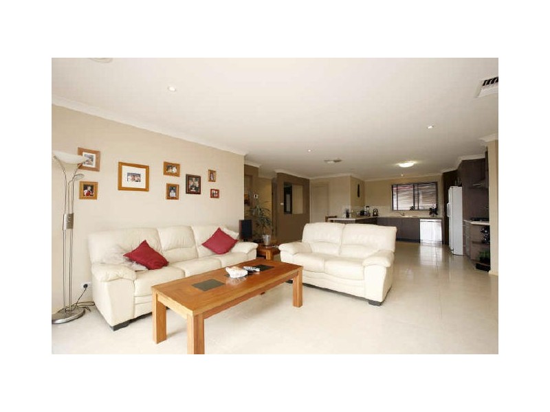 9 Alison Ashby Circuit, Banks ACT 2906