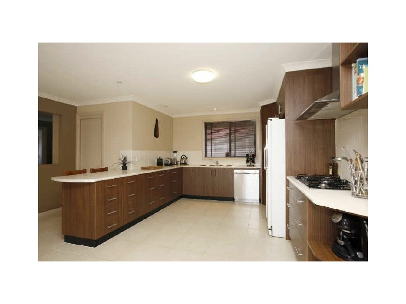 9 Alison Ashby Circuit, Banks ACT 2906