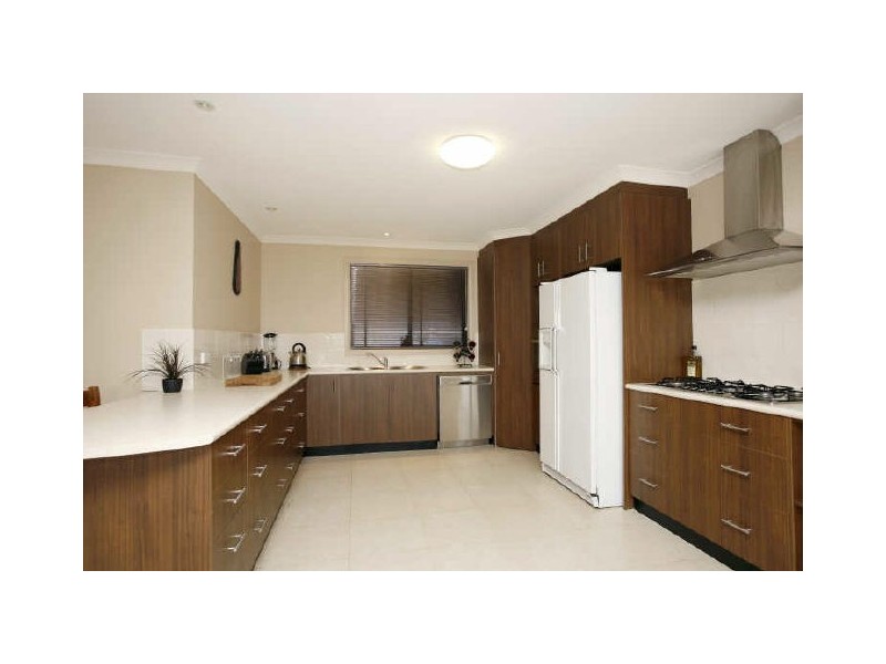 9 Alison Ashby Circuit, Banks ACT 2906