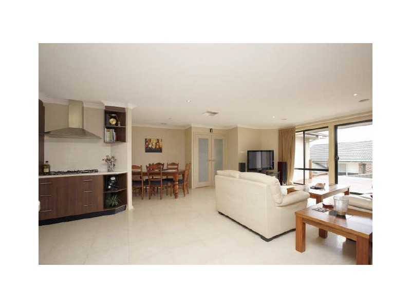 9 Alison Ashby Circuit, Banks ACT 2906