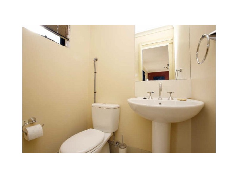 9 Alison Ashby Circuit, Banks ACT 2906