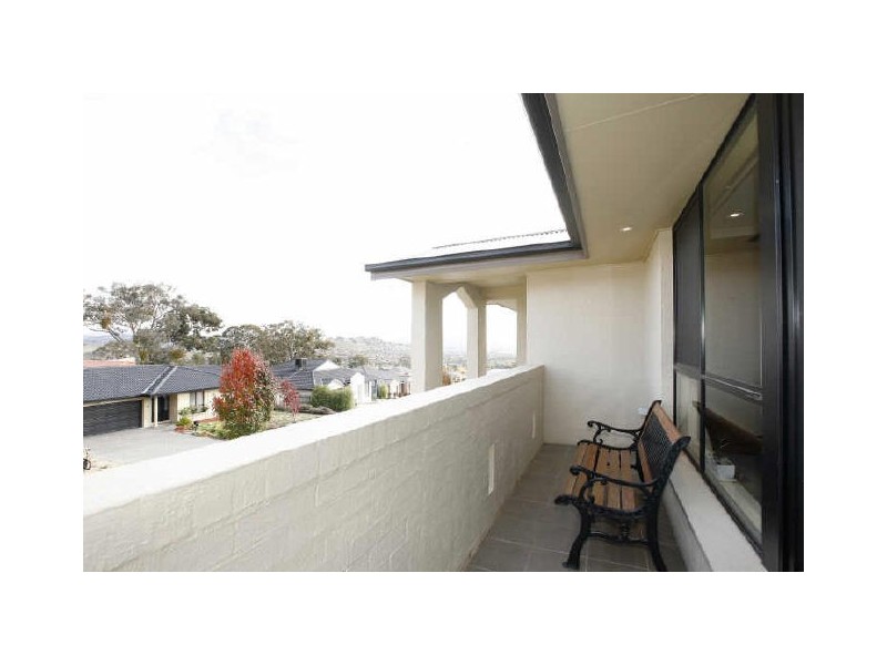 9 Alison Ashby Circuit, Banks ACT 2906