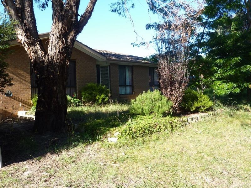 46 May Maxwell Crescent, Gilmore ACT 2905