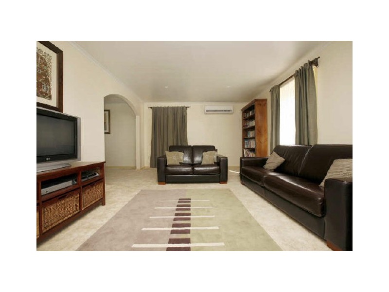 9 Rutledge Place, Wanniassa ACT 2903