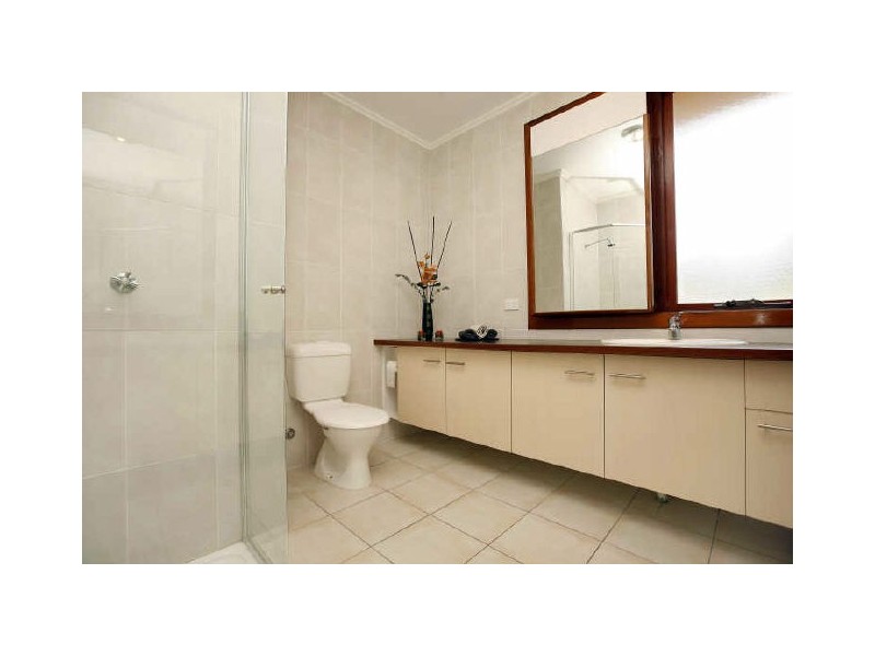122 Monaro Crescent, Red Hill ACT 2603