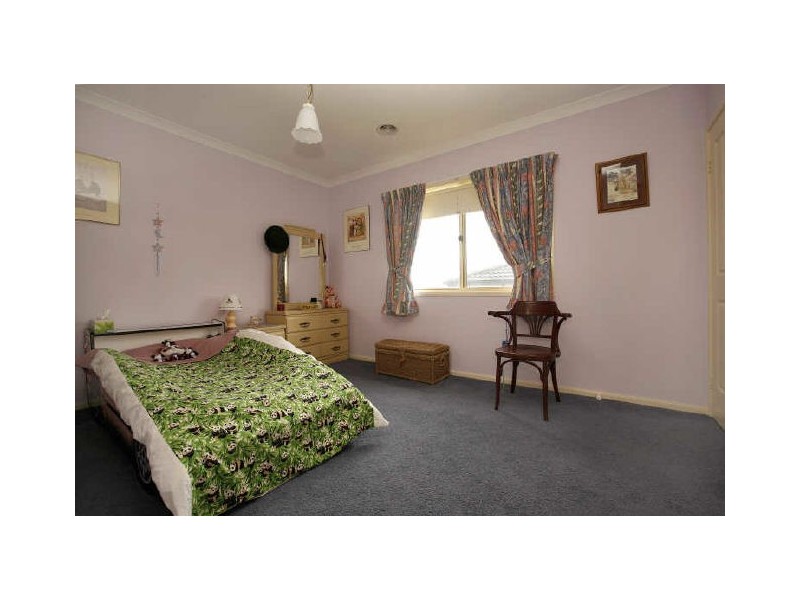 7 Brennan Court, Jerrabomberra NSW 2619