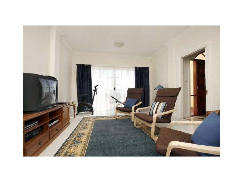 17 Galbraith Close, Banks ACT 2906