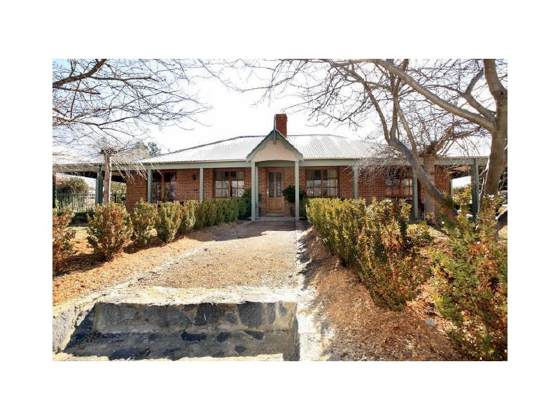 86 Galloway Street, Isabella Plains ACT 2905