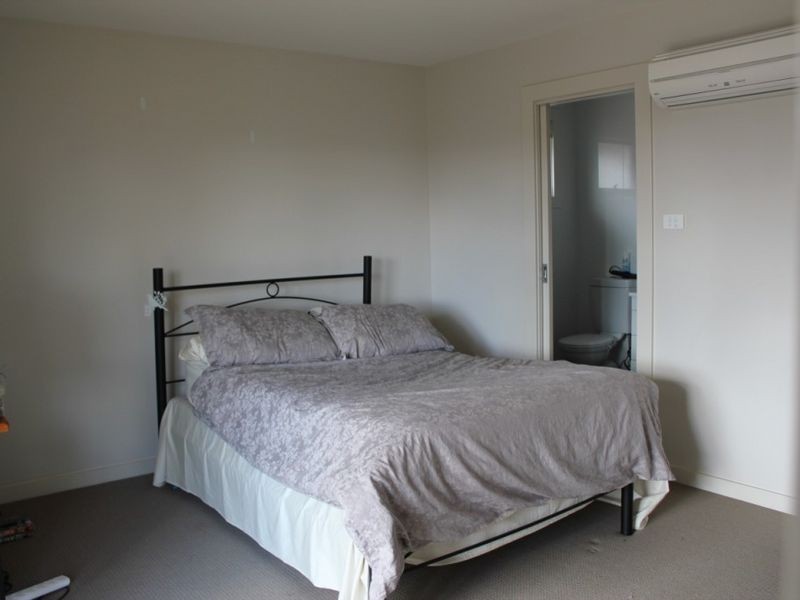34 Moonlight Avenue, Harrison ACT 2914