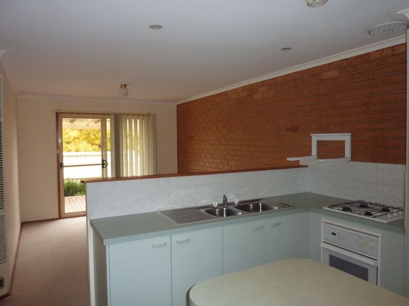 12/34 Sid Barnes Crescent “Gordon Gr, Gordon ACT 2906