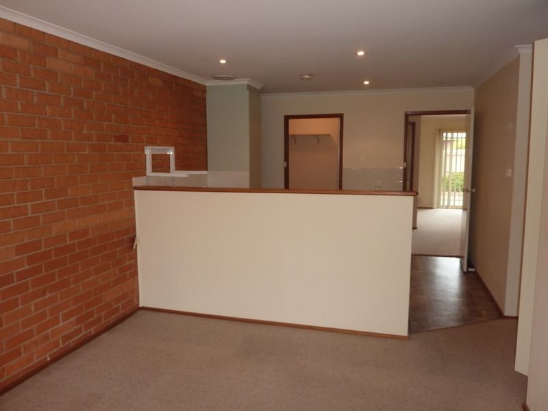 12/34 Sid Barnes Crescent “Gordon Gr, Gordon ACT 2906