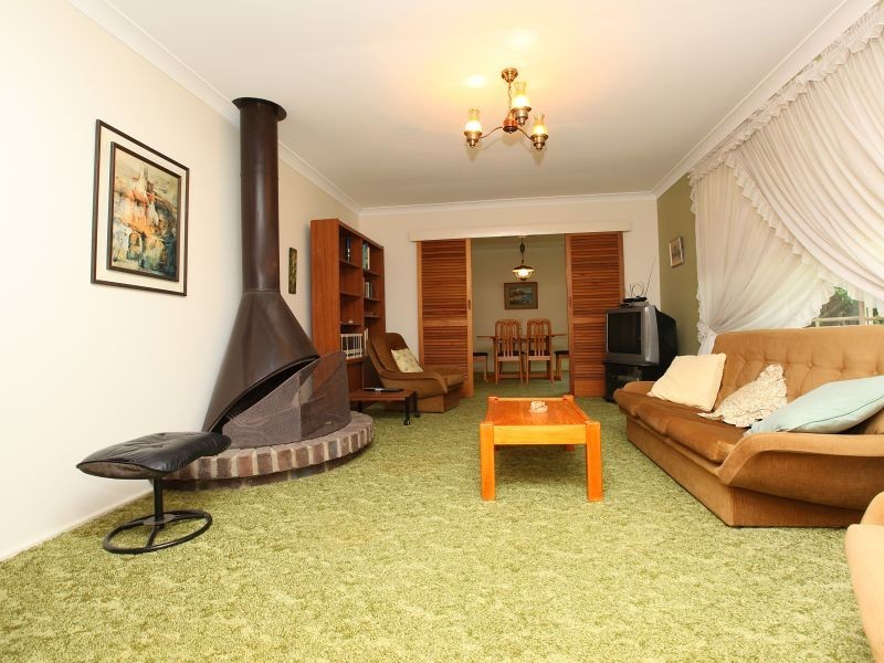 6 Frankland Street, Holder ACT 2611