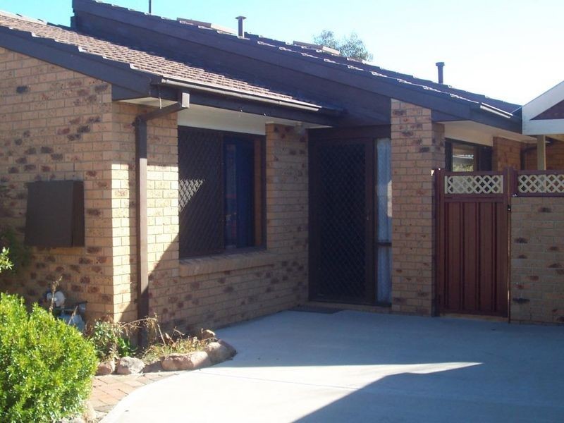 9/6 Beazley Crescent “Mountain Vie, Calwell ACT 2905