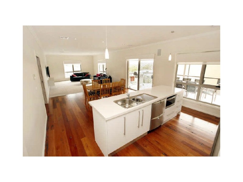 30 Waterfall Drive, Jerrabomberra NSW 2619