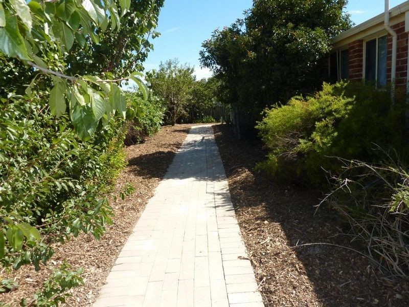 26 Templestowe Avenue, Conder ACT 2906