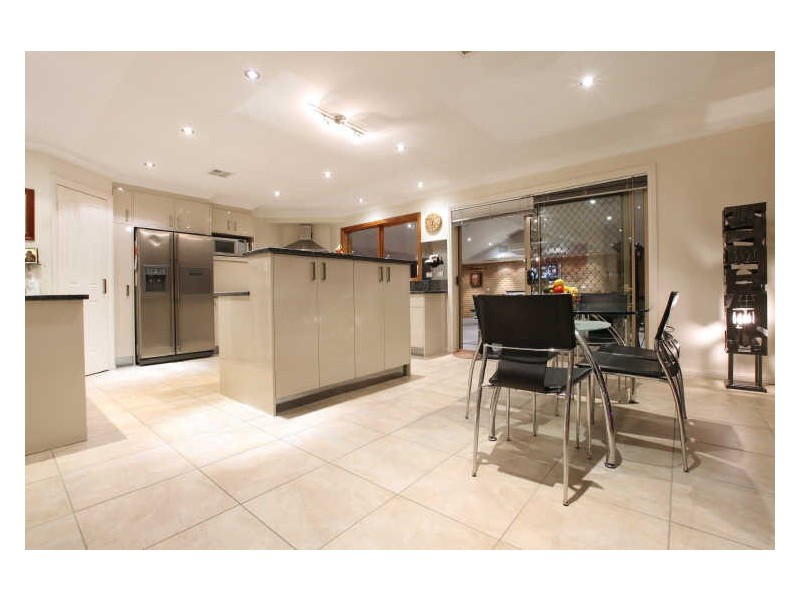 2 Towers Place, Gordon ACT 2906