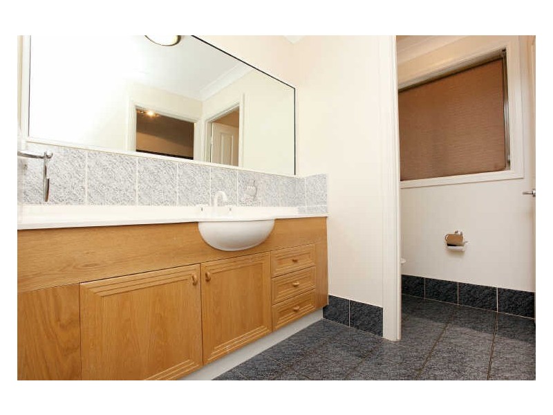 2 Towers Place, Gordon ACT 2906