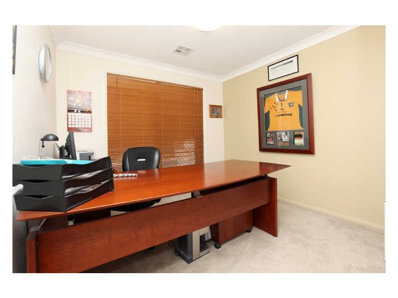 2 Towers Place, Gordon ACT 2906