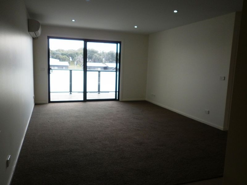 30/15 Braybrooke Street “The Hub”, Bruce ACT 2617