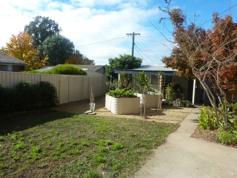 16 Carleton Street, Kambah ACT 2902