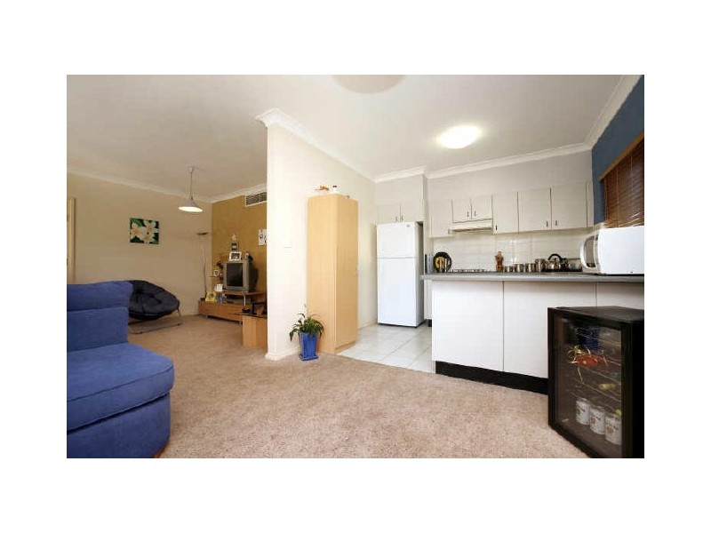 12/46 Carrington Street, Queanbeyan NSW 2620