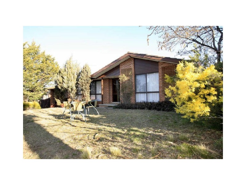 39 Benson Crescent, Calwell ACT 2905