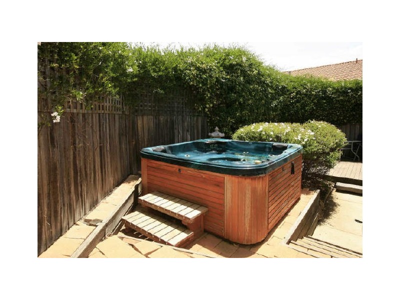 4/14 Thurgood Court, Gordon ACT 2906