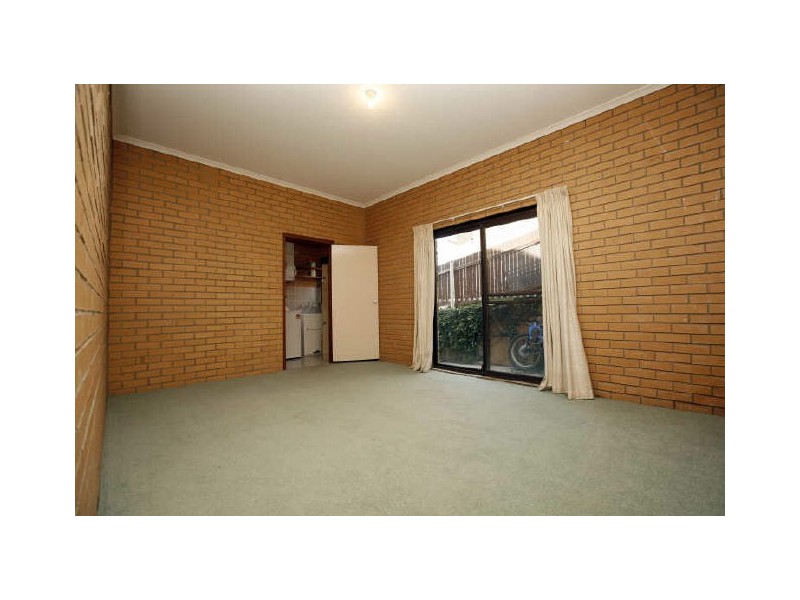 5 Mackerras Crescent, Theodore ACT 2905