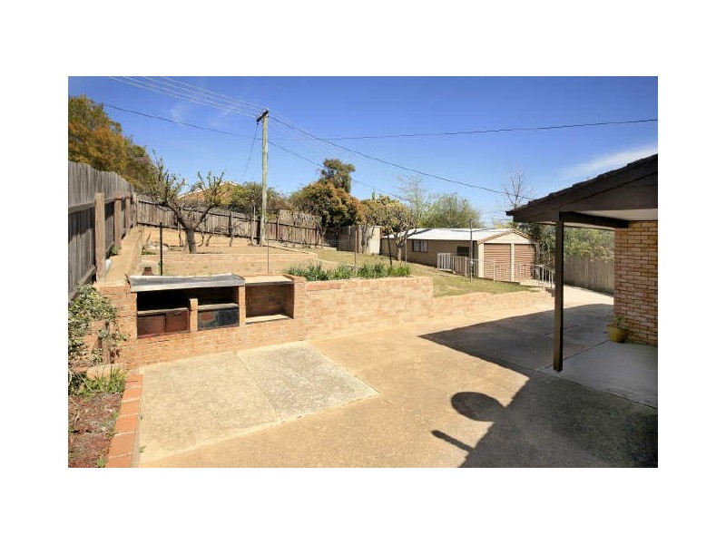 98 Heagney Crescent, Chisholm ACT 2905