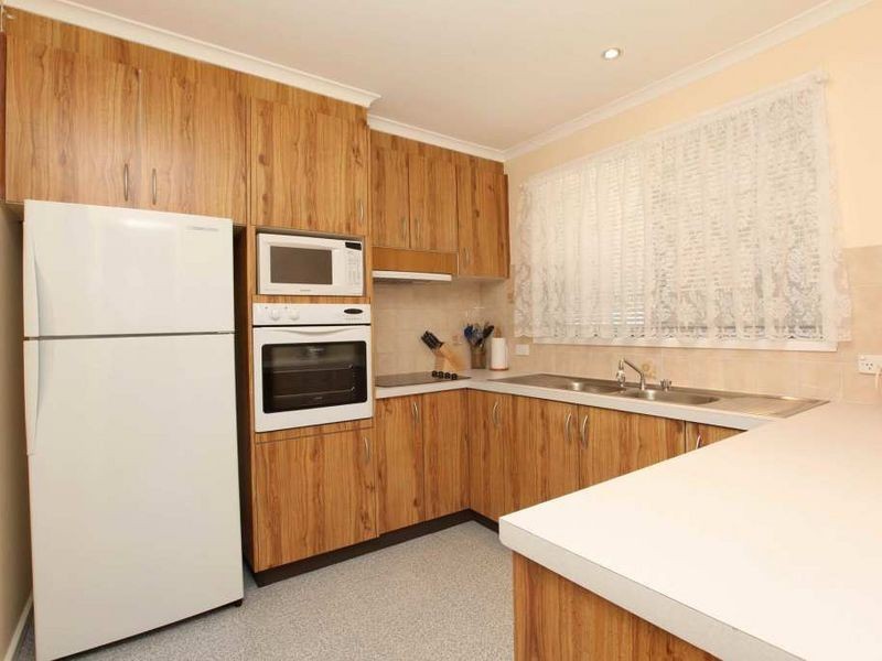 38 Wood Avenue, Queanbeyan NSW 2620