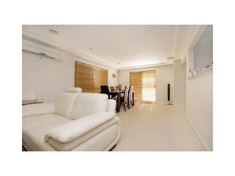 5/6 Kettlewell Crescent, Banks ACT 2906